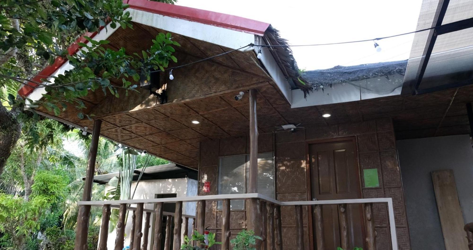 Mad Monkey Siquijor Vandrehjem Eksteriør billede