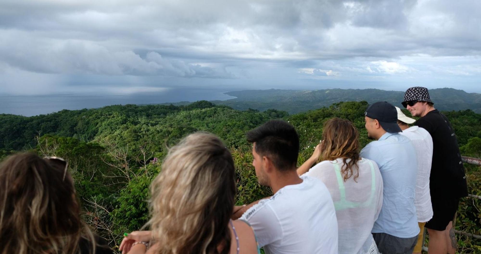 Mad Monkey Siquijor Vandrehjem Eksteriør billede