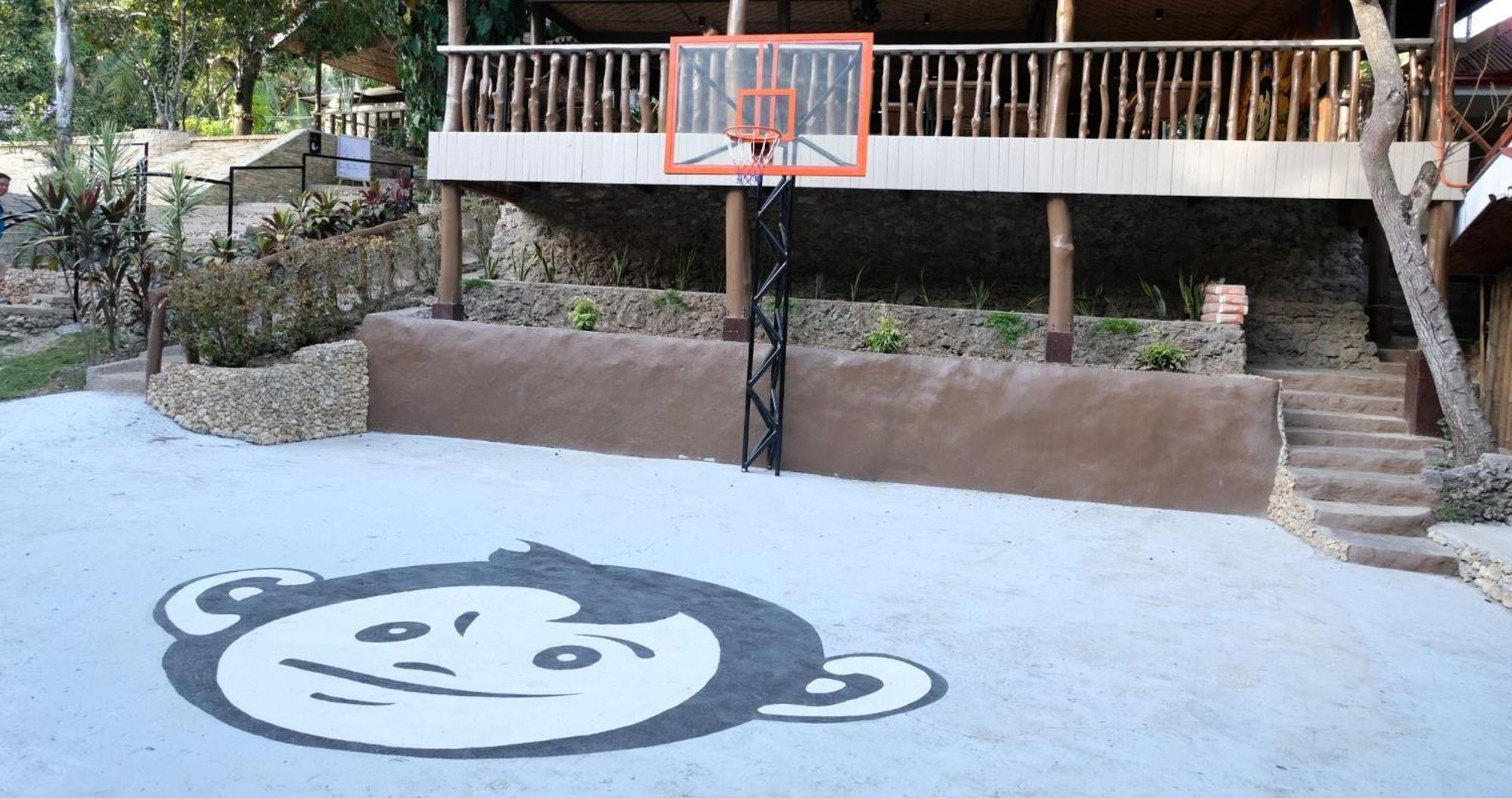 Mad Monkey Siquijor Vandrehjem Eksteriør billede